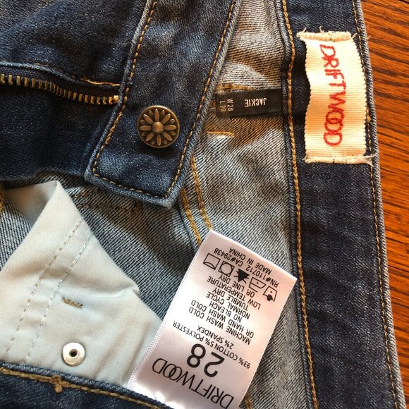 Driftwood Jackie Embroidered Jeans - Picture 5 of 6